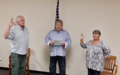 Trustees Sworn into Office